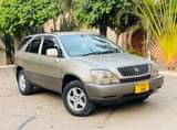 A picture of TOYOTA HARRIER BEI MILIONI 15