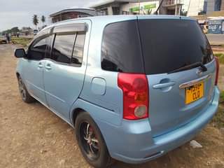 A picture of Toyota RAUM
