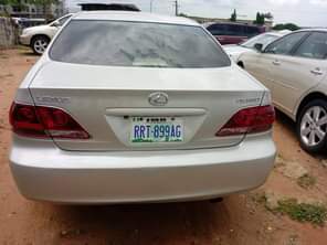 A picture of Over highest grade Lexus ES 330 Everything is intact and