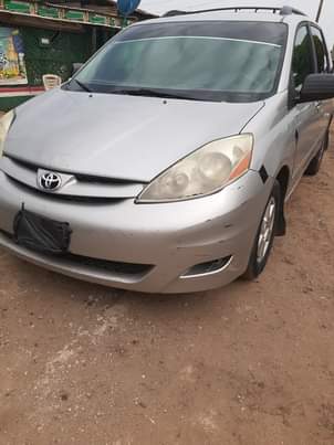 A picture of Barely used tokunbo Standard First Body Unbaked Unpainted Untouched Engine