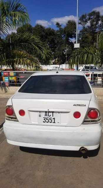 used toyota altezza