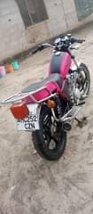 A picture of Haojue 125 EX CHUMA CHUMA KWELI KWELI 0685073843 0714517129