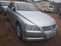 A picture of Toyota Mark x