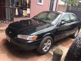 A picture of Toyota Camry tiny light