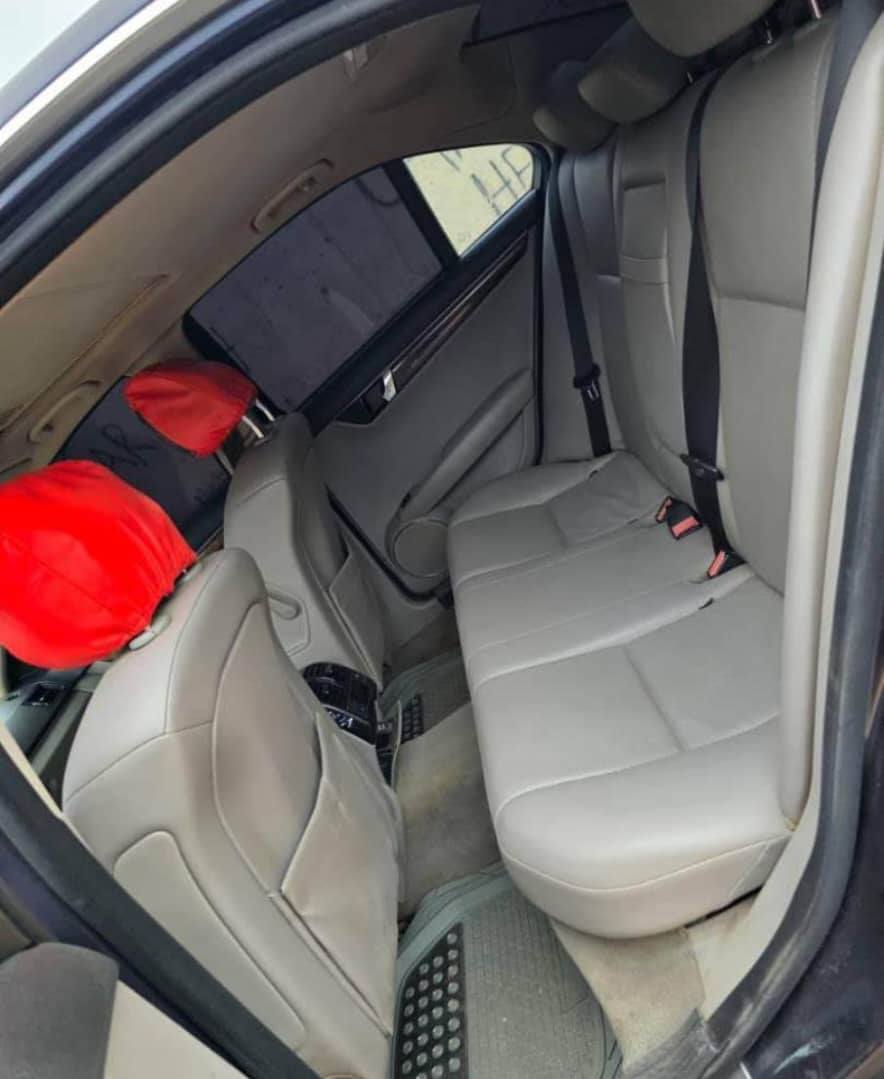 A picture of 2009 Mercedes Benz c class