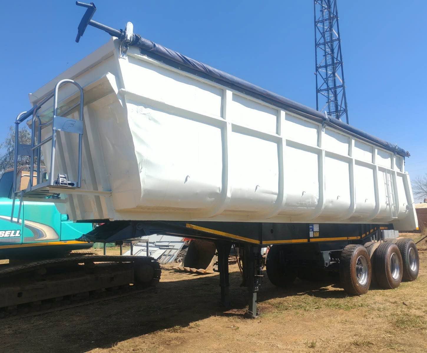 cube tipper truck