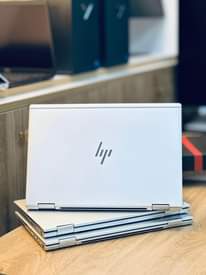 A picture of HP ELITEBOOK 1030 G4 BEI 1 000 000 Specs CORE
