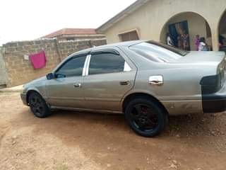 A picture of 2003 Toyota Camry 08069525376