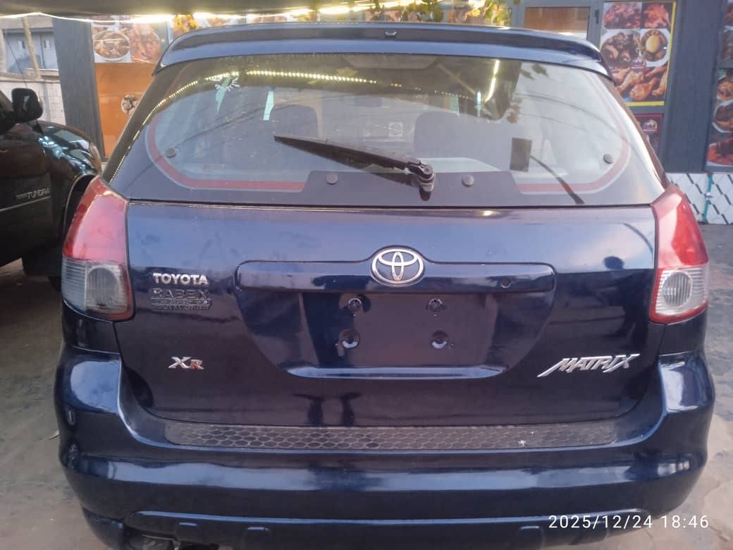 A picture of Toyota matrix