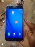 A picture of SAMSUNG GALAXY J7