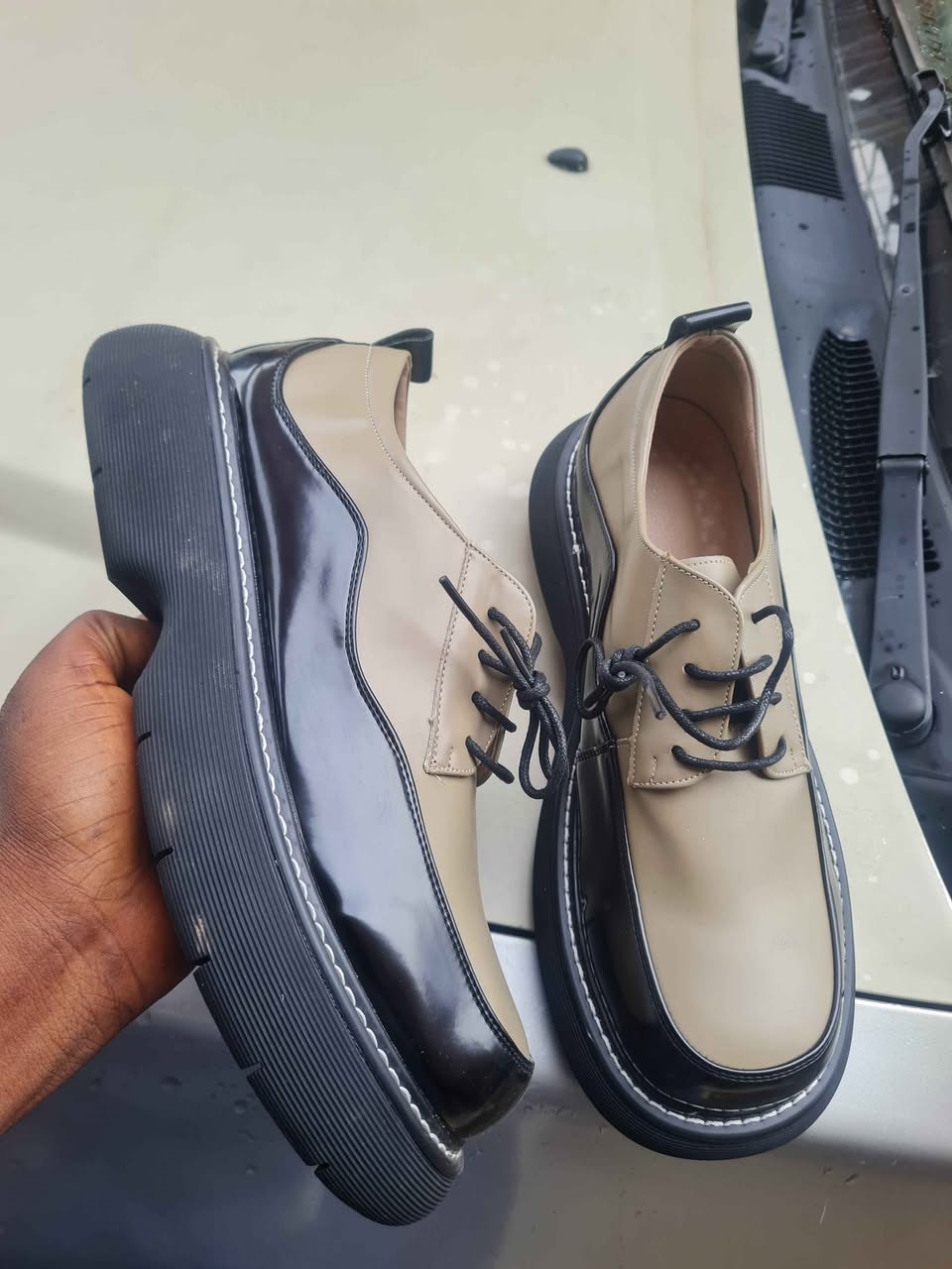 A picture of Men classic fashionable corporate shoe size 44 and 45 is