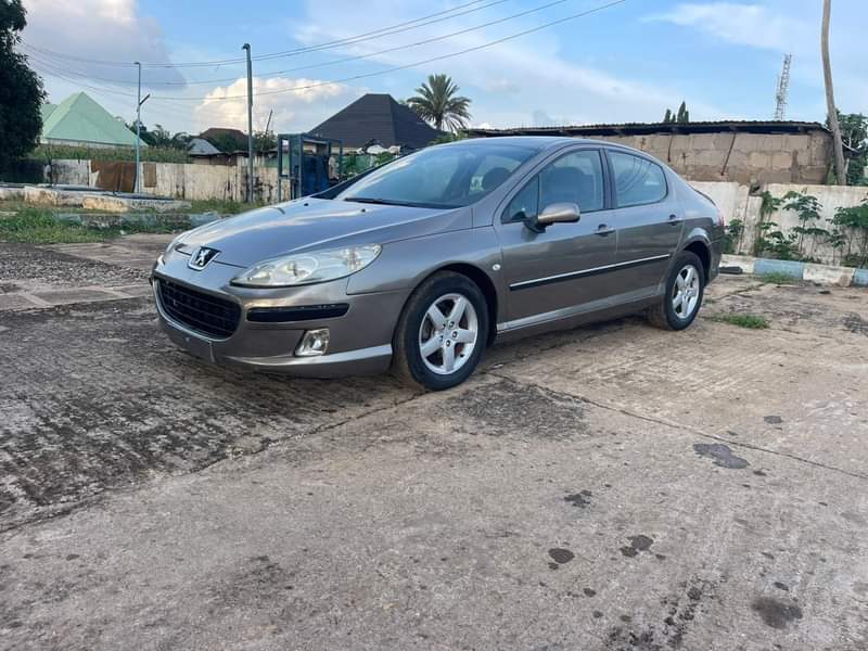 A picture of 2005 PEUGEOT 407 AUTO DRIVE WITH CUSTOM PAPERS AT KD