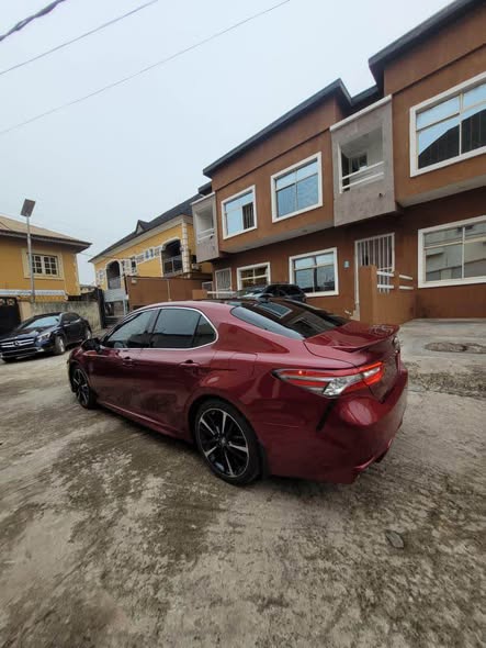A picture of Foreign used Toyota Camry Xse 2018 model