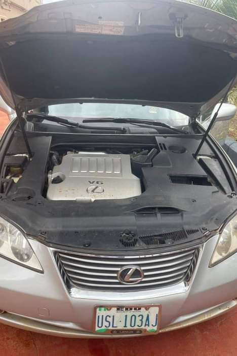 A picture of Lexus ES 350