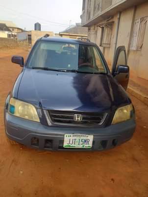 A picture of Honda CRV 2000