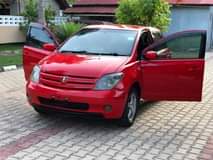 A picture of TOYOTA IST