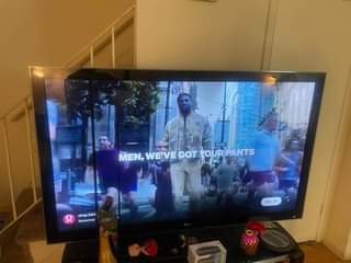 A picture of Big TV 85 ech