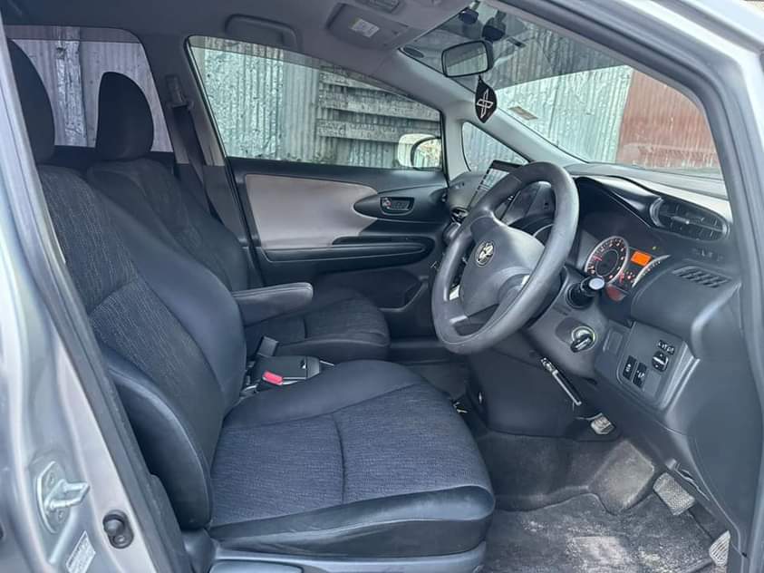 A picture of Make Toyota Model Premio Colour Silver Year