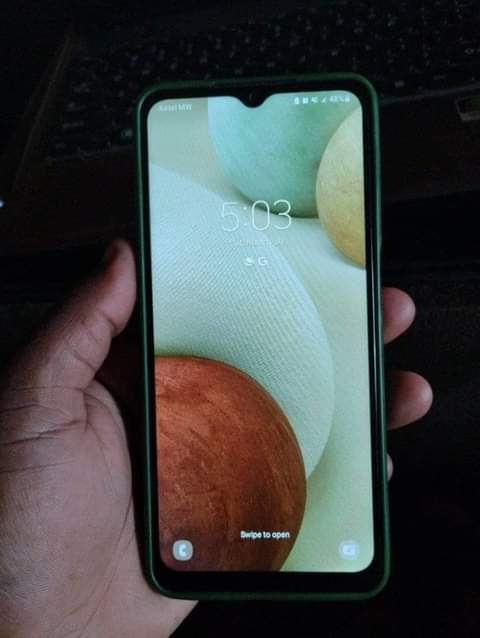 samsung a12