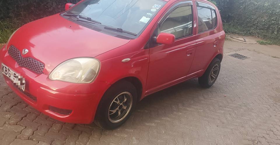 A picture of TOYOTA VITZ