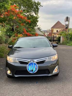 A picture of Distress Super clean 2013 Toyota Camry Engine gear Ac perfect