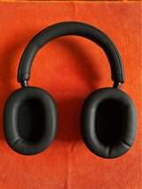 A picture of Headphones Sony WH 1000XM5