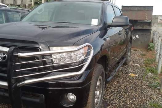 A picture of 2010 Toyota Tundra