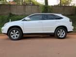A picture of Toyota Harrier Model 2006 Engine 2 4cc Price 37M Available