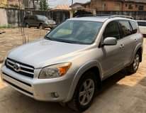 A picture of Distress Sale Foreign Used Rav4 LE 2009