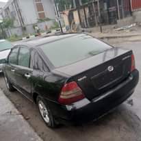 A picture of Toyota Corolla 2006 bank type