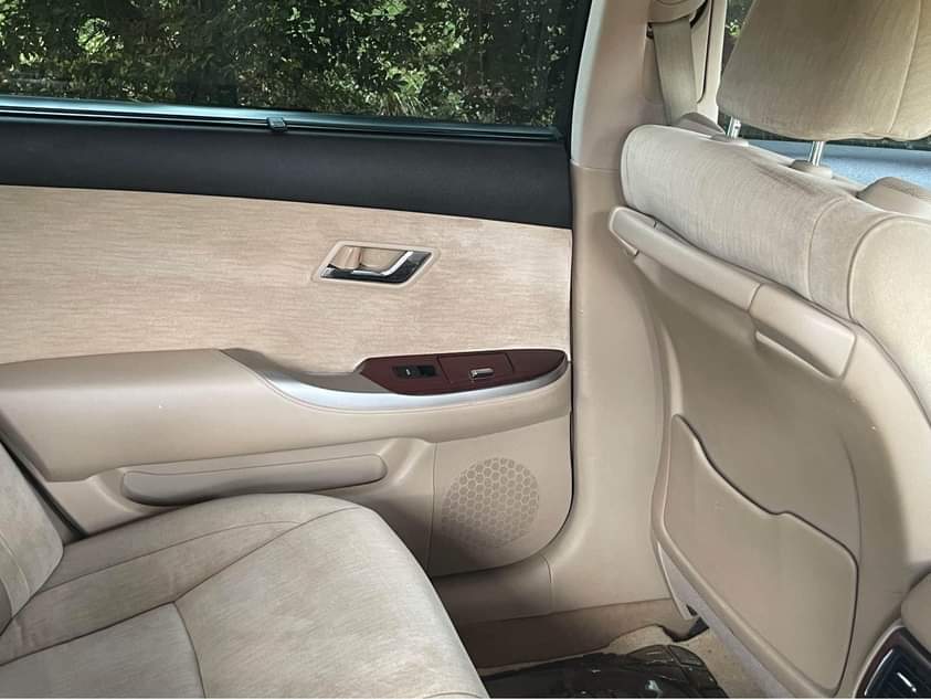 A picture of Toyota Crown