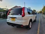 A picture of Nissan x trail new