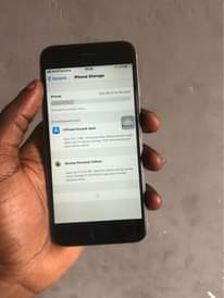 A picture of iPhone 6plain