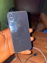 A picture of IPhone X 64gb no Face ID