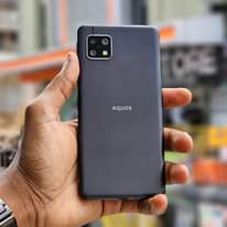 A picture of AQUOS SENSE 5G