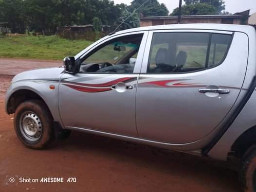 A picture of Mitsubishi L200 4 sale Clean body and interior Sound engine