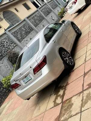 A picture of 2011 LEXUS ES 350