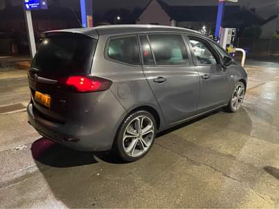 vauxhall zafira
