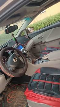 A picture of THIS IS WHAT YOU ARE LOOKING FOR 2012 VENZA 7