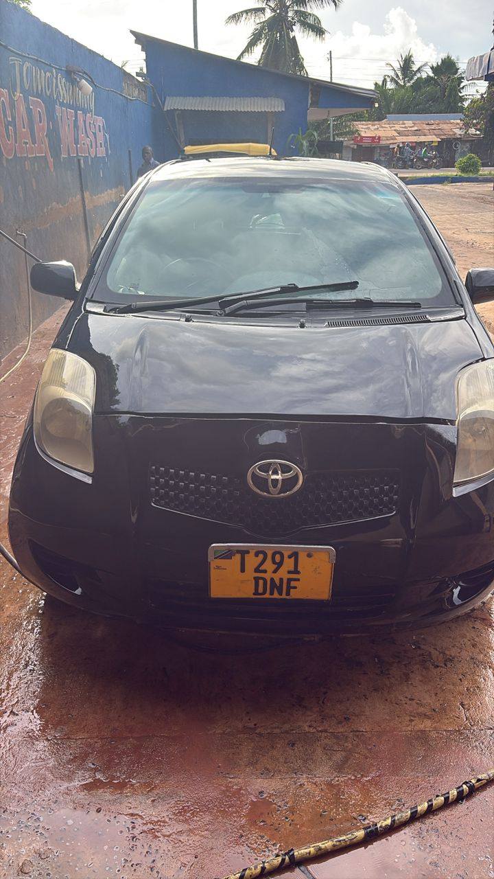 A picture of Toyota Vitz