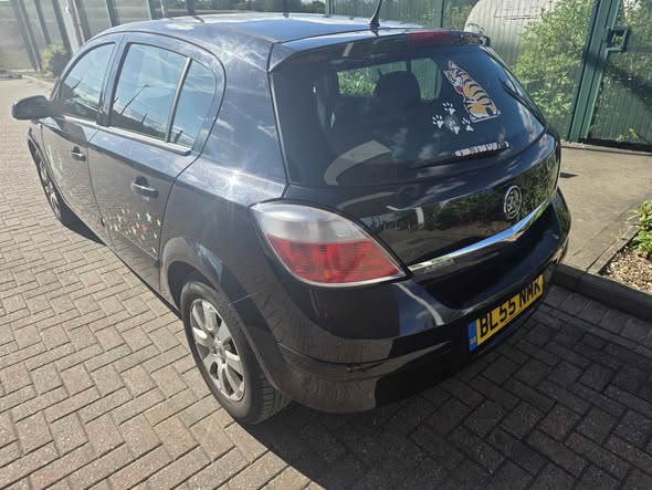 vauxhall astra