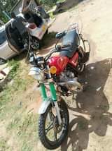 A picture of Fanya uwai mapema leo bei sawa na bule tu Call