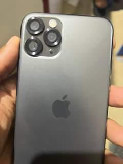 A picture of Iphone 11 pro
