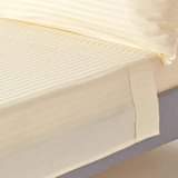 A picture of Hotel collection bedsheets 2besheets 2pillowcases Sizes.......5 6 6 6 145000