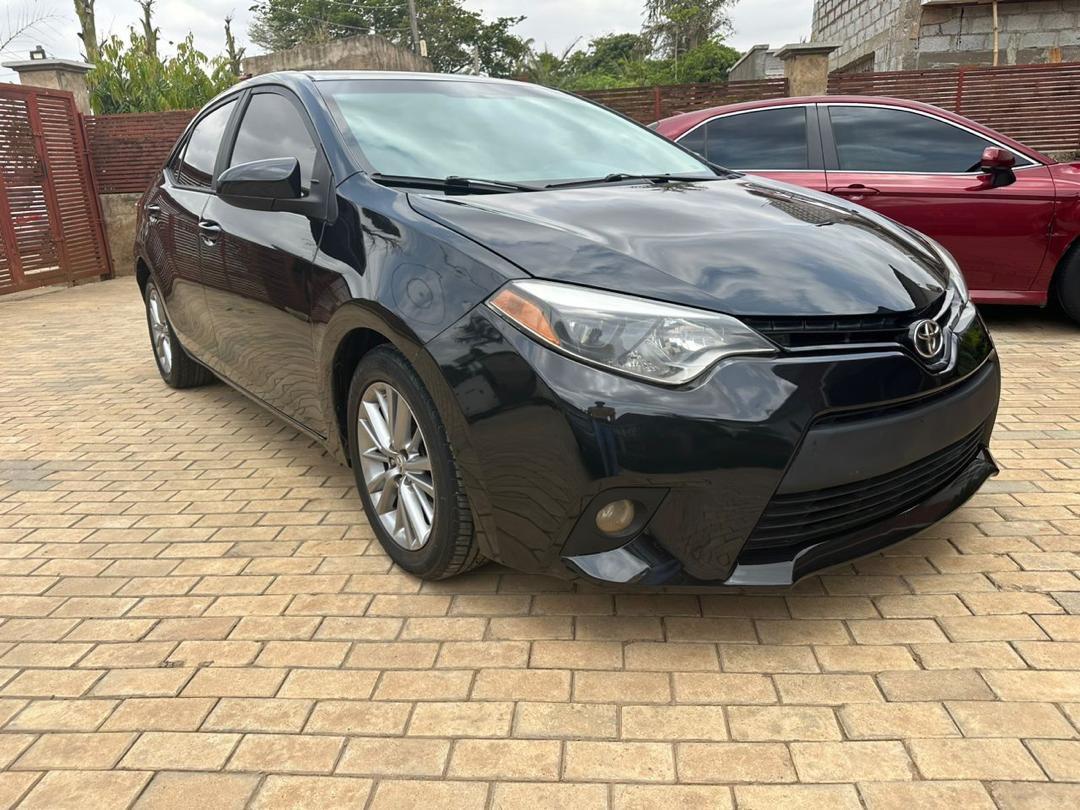 A picture of 2014 Toyota corolla 2014