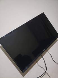 A picture of Smartec 32 inch digital tv