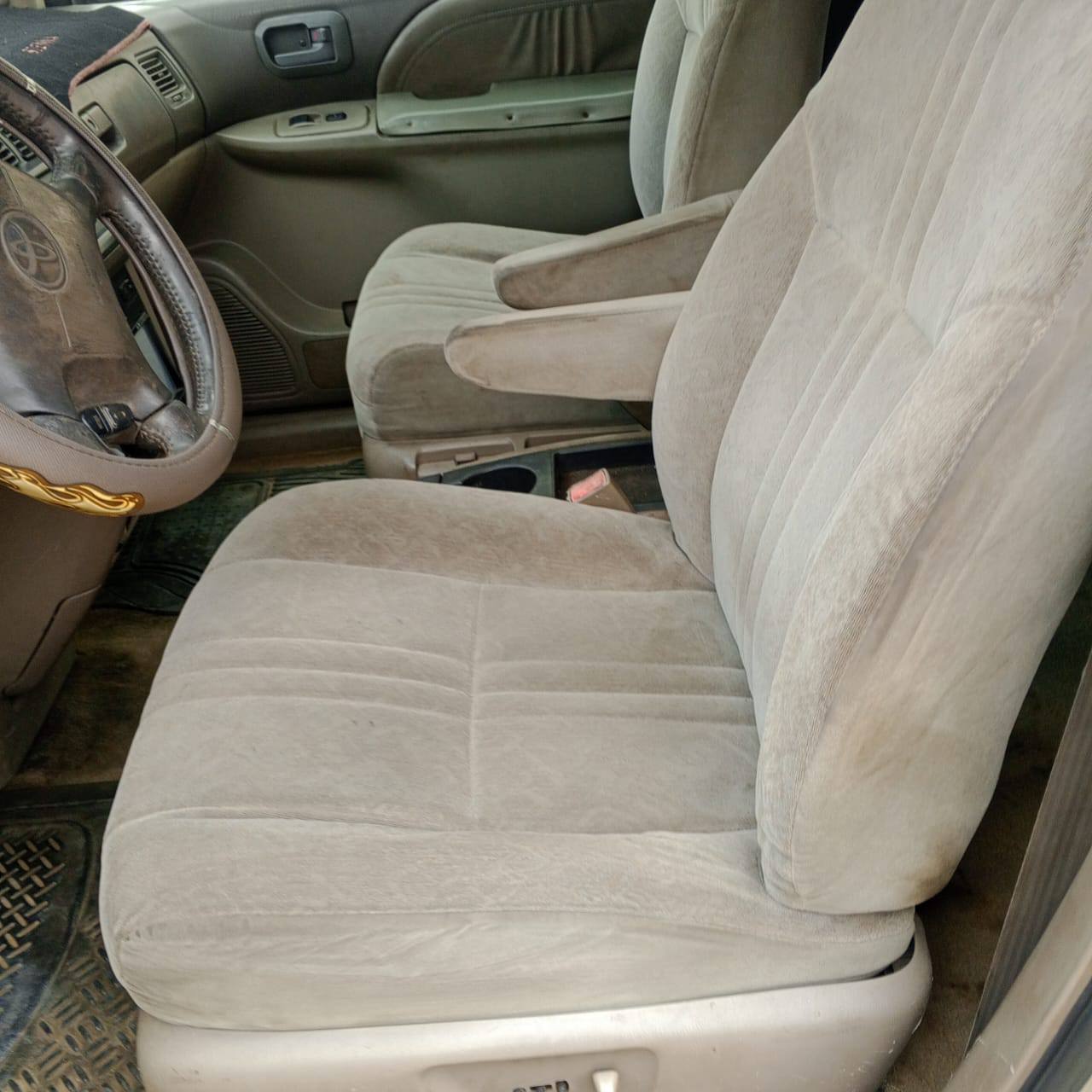 A picture of Registered 2000 Toyota Sienna