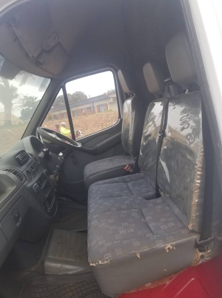 A picture of BENZ CAGO VAN 48M CALL 0701488581 WHATS APP 0776417404