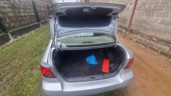 A picture of 06 toyota corrolla