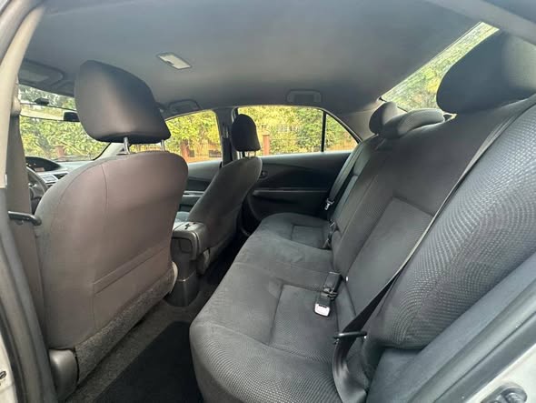 A picture of Fastest finger Foreign used Yaris 2010